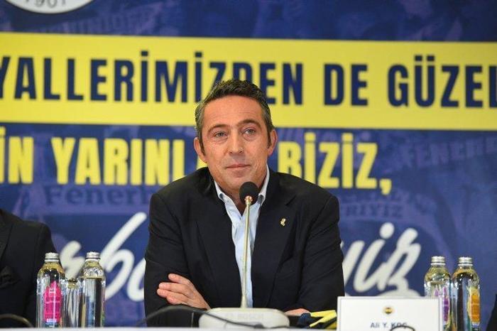 Son dakika Fenerbahçe transfer haberi Sarı lacivertlilerin tarihine geçecek Attila Szalai rekor kırarak gidebilir
