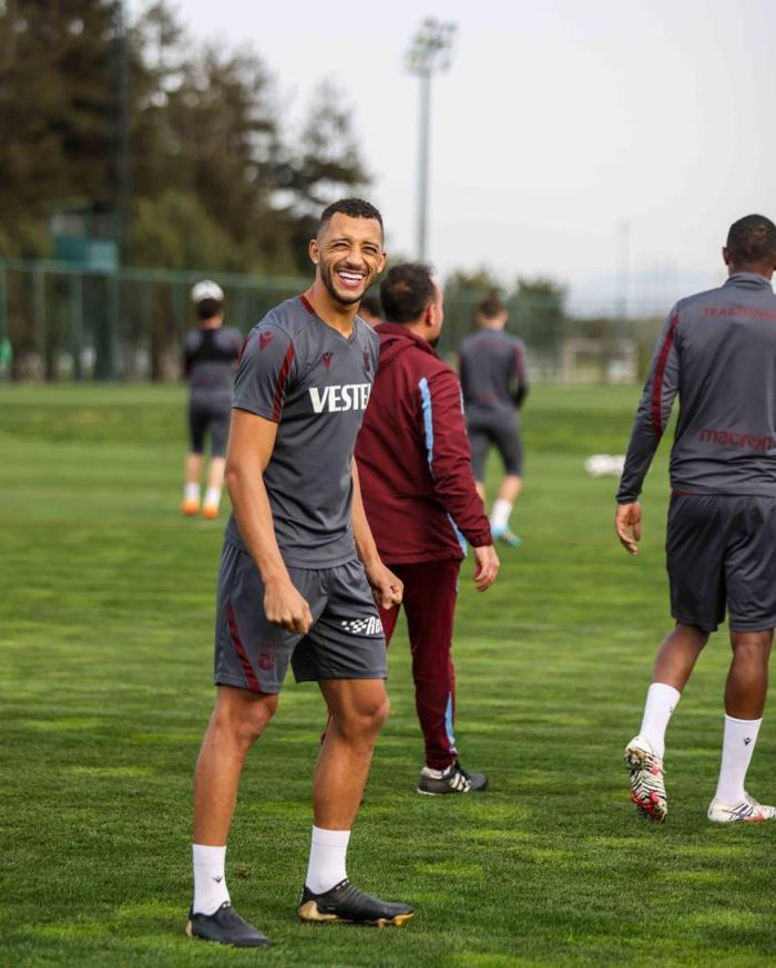 Bizim Takım Trabzonspor - Beşiktaş maçını masaya yatırdı...