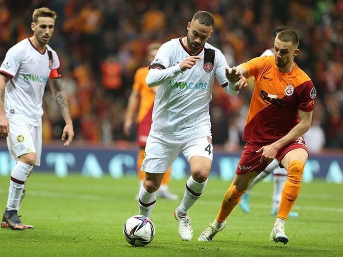 Nefes aldırmadılar Fanatik yazarları Galatasaray - Karagümrük maçını değerlendirdi