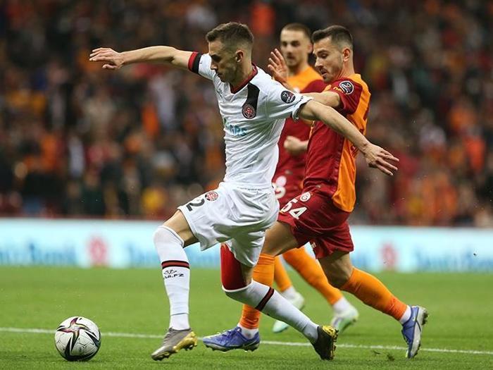 Nefes aldırmadılar Fanatik yazarları Galatasaray - Karagümrük maçını değerlendirdi