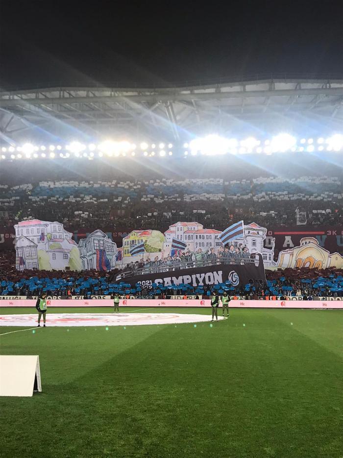 Fanatik yazarları Trabzonspor - Beşiktaş maçını kaleme aldı