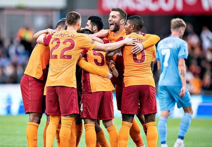 Galatasarayda tam 7 ayrılık Biletleri kesildi