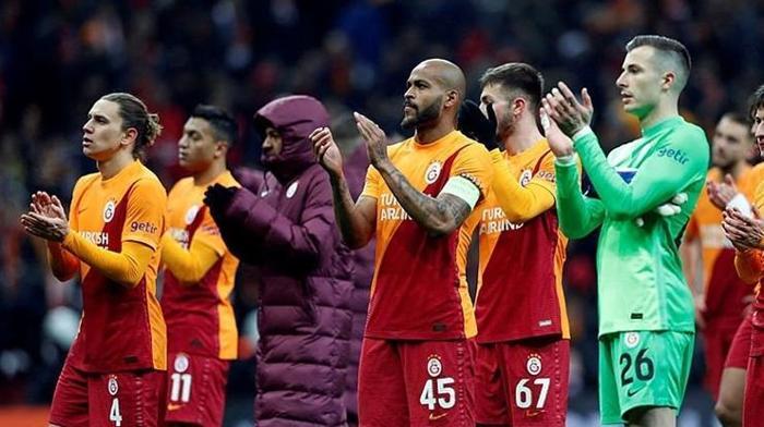 Galatasarayda tam 7 ayrılık Biletleri kesildi