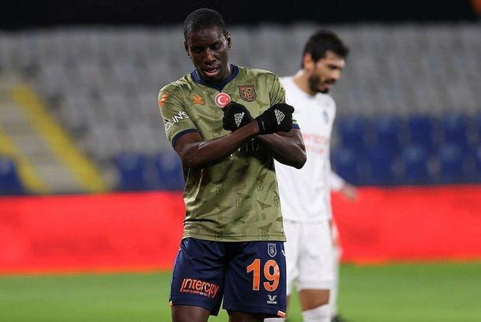 Demba Badan Beşiktaşa uyarı