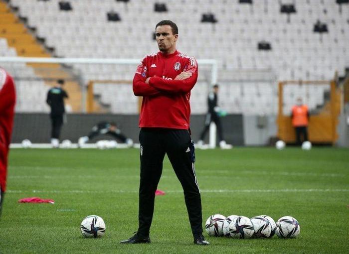 Valerien Ismael Beşiktaşta 3 oyuncunun üstünü çizdi