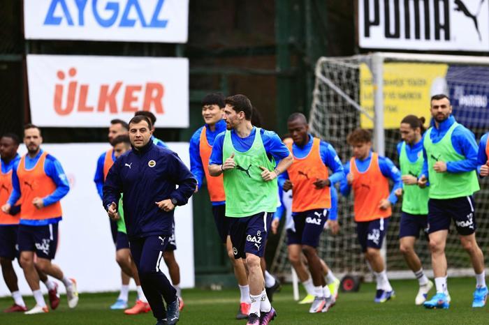 Fenerbahçede Galatasaray derbisinin şifreleri..