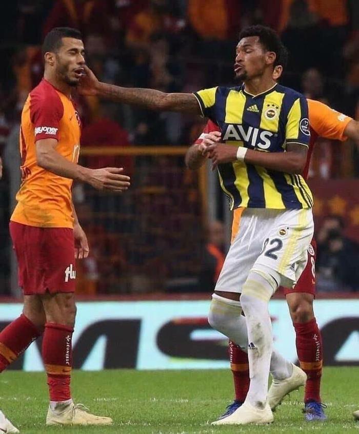 Fenerbahçe - Galatasaray derbilerinin unutulmaz anları