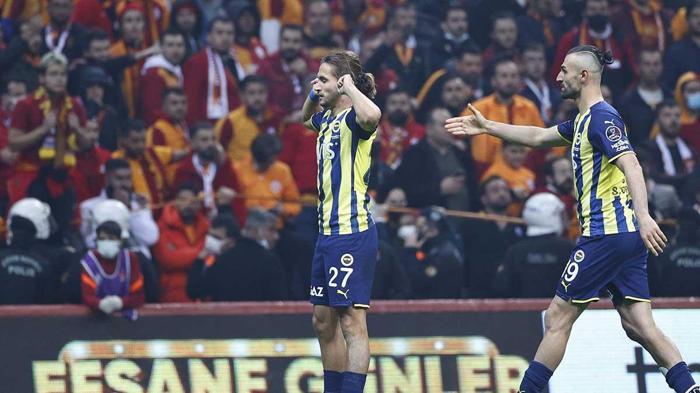 Fenerbahçe - Galatasaray derbilerinin unutulmaz anları