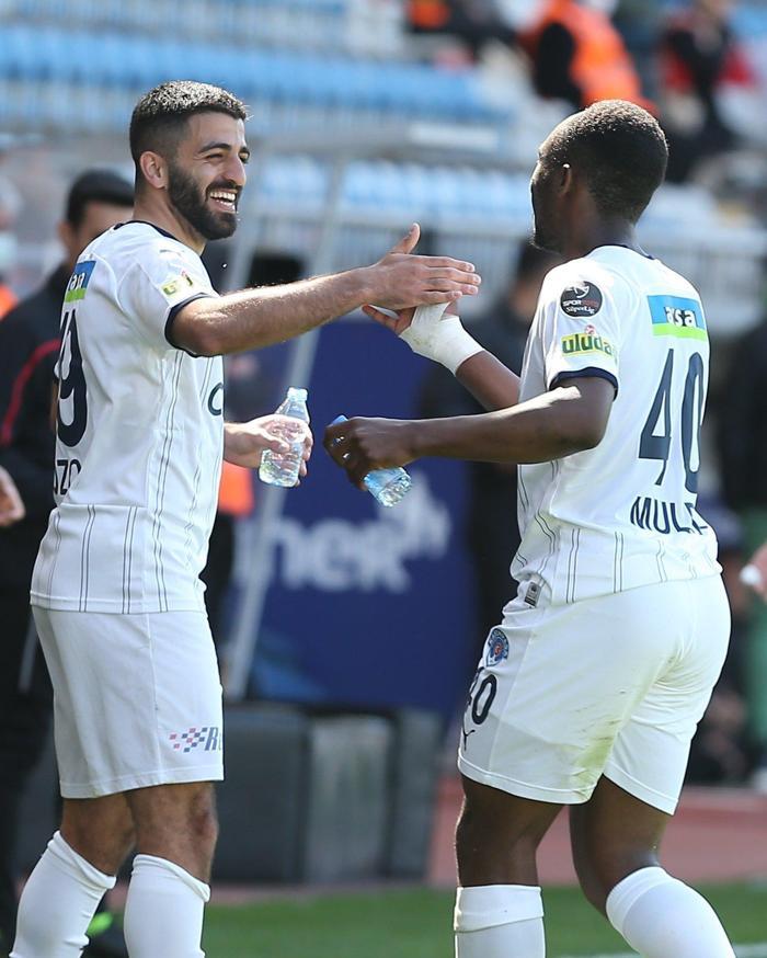 Umut Bozok için transfer planı hazır Kasımpaşanın hedefi belli oldu