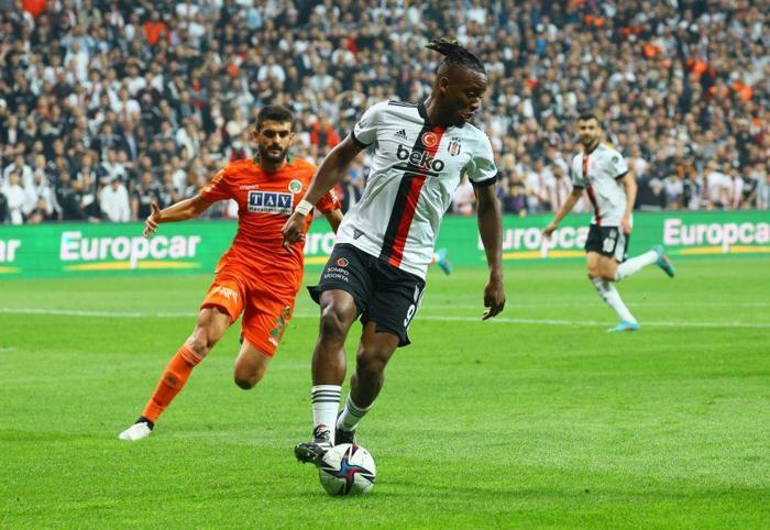 Fanatik yazarları Beşiktaş - Alanyaspor maçını kaleme aldı