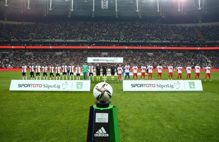 Fanatik yazarları Beşiktaş - Alanyaspor maçını kaleme aldı