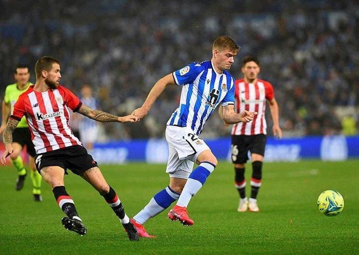 Beşiktaşta transfer başlıyor 3 futbolcu için resmi temas kuruldu