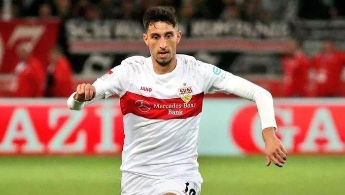 Beşiktaşta transfer başlıyor 3 futbolcu için resmi temas kuruldu