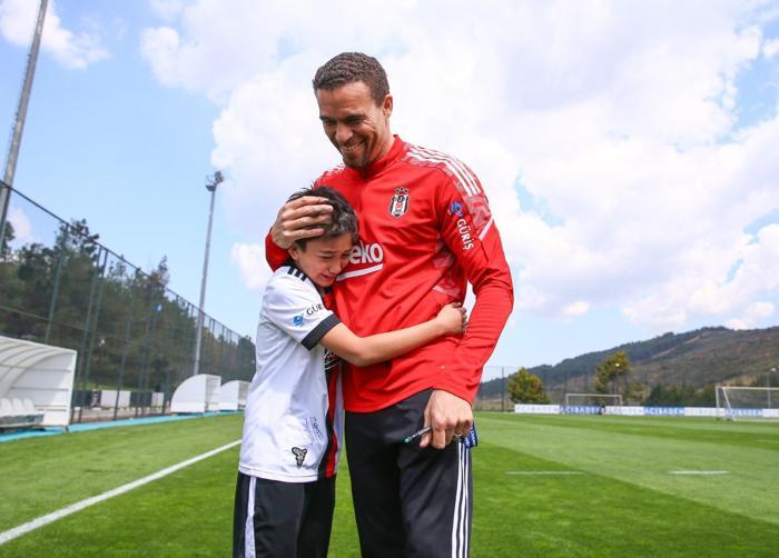 Tuygan Duranın Valerien Ismael sevgisi Beşiktaş haberi...