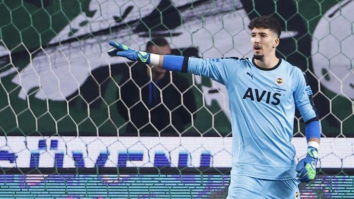 Fenerbahçede dikkat çeken isimler Avrupanın gözü üstlerinde
