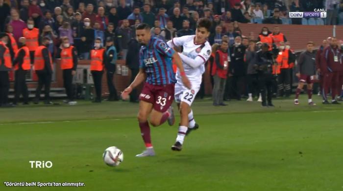 Deniz Çoban Trabzonspor - Fatih Karagümrük maçının tartışılan pozisyonlarını yorumladı: Kırmızı kart olmalıydı