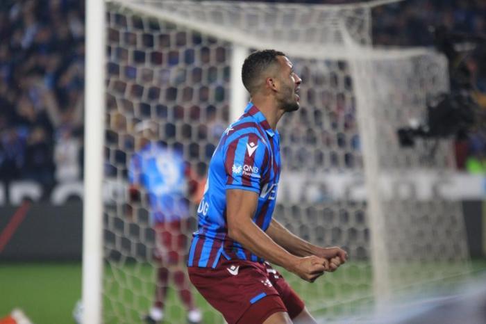 Trabzonspor - Fatih Karagümrük mücadelesini Fanatik yazarları kaleme aldı