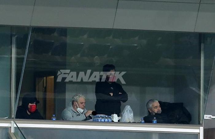 Marius Sumudica, Başakşehir maçını locadan izledi