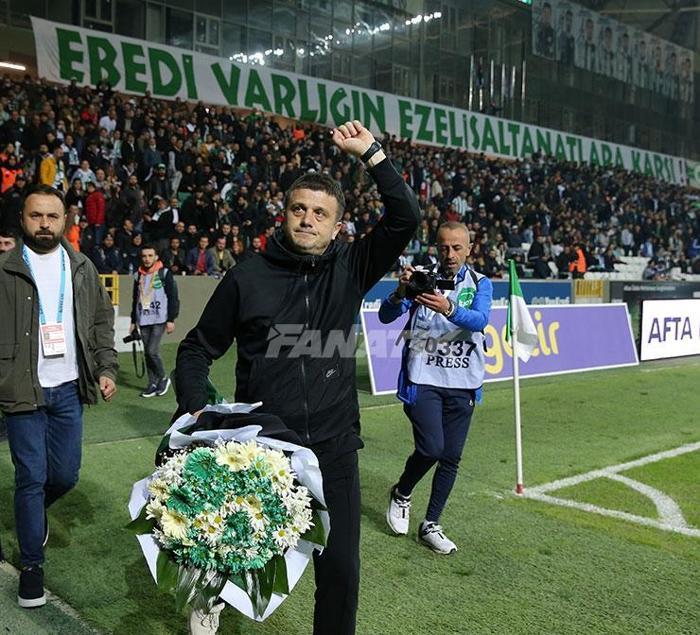 Giresunspor - Beşiktaş maçında tribünlerden kareler