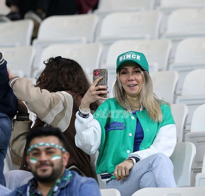 Giresunspor - Beşiktaş maçında tribünlerden kareler