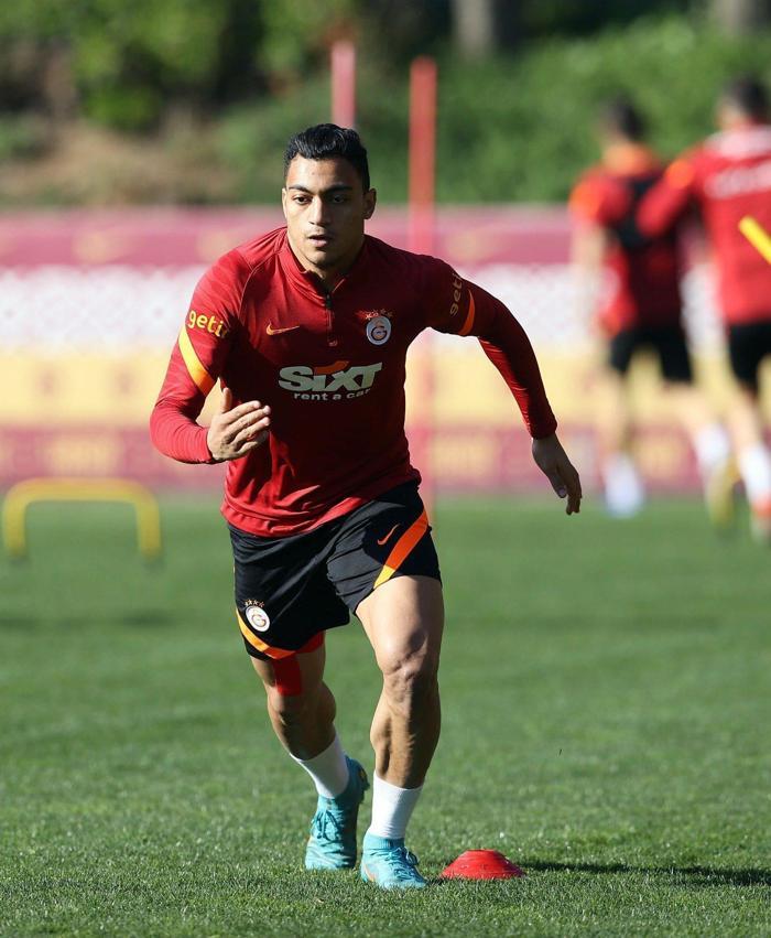 Galatasarayda Torrent kararını verdi Yeni Malatyaspor muhtemel 11i...