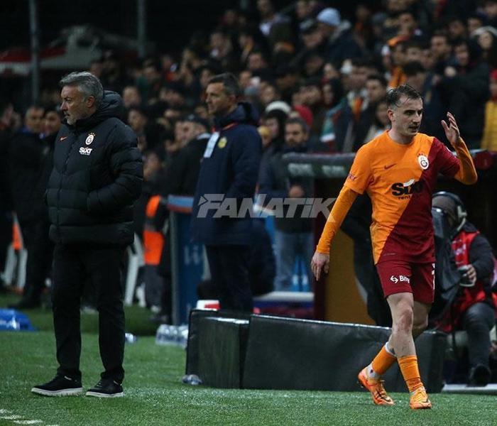 Galatasarayda dikkat çeken görüntü Kerem Aktürkoğlu ve Domenec Torrent...