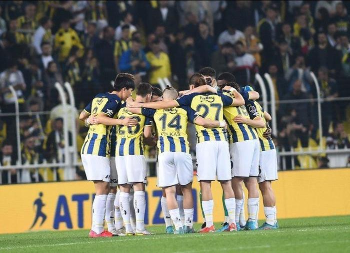 Son dakika Fenerbahçe transfer haberi Dev operasyon Süper Ligden tam 12 isim