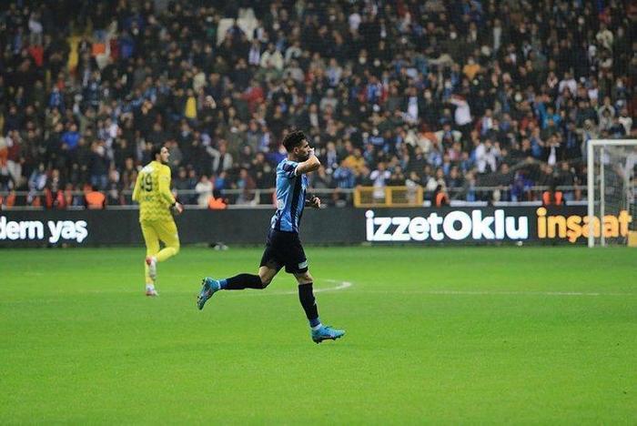 Son dakika Fenerbahçe transfer haberi Dev operasyon Süper Ligden tam 12 isim