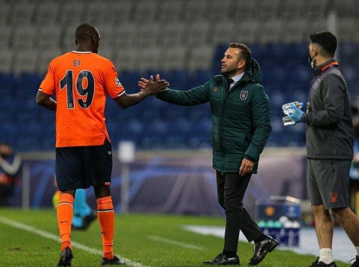 Son dakika haberi Okan Buruk aldığı teklifleri açıkladı Galatasaray sorusuna net cevap