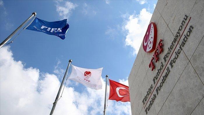 Son dakika: Merkez Hakem Kurulunda 10 saatlik Cüneyt Çakır krizi