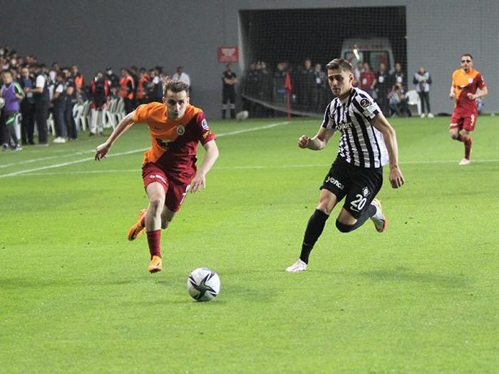 Altay - Galatasaray maçını Fanatik yazarları değerlendirdi