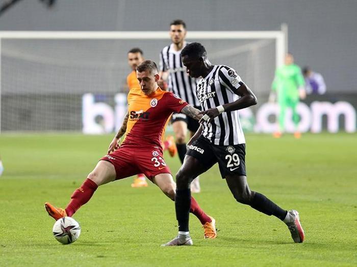 Altay - Galatasaray maçını Fanatik yazarları değerlendirdi