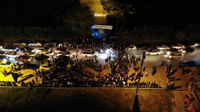 Sakaryasporda coşkulu kutlama