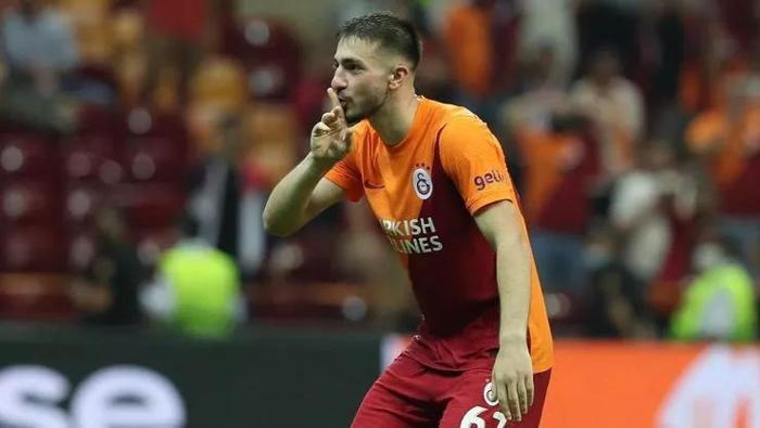 HALİL DERVİŞOĞLU LA LİGAYA GİDİYOR