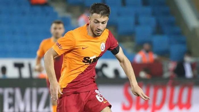 3 KULÜP YARIŞIYOR