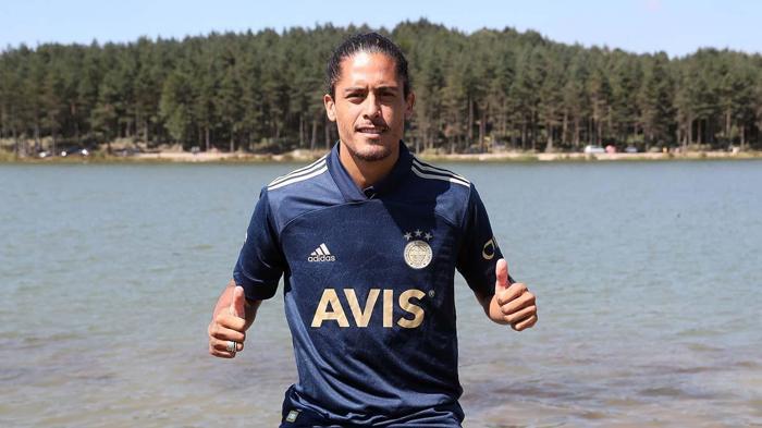 Fenerbahçede kiralıklar hayal kırıklığı yarattı