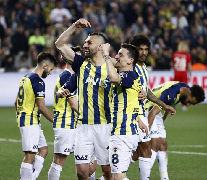 Fenerbahçe - Gaziantep FK maçını FANATİK yazarları değerlendirdi: Çözüm buldu