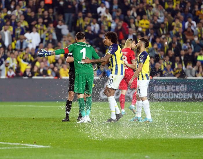 Fenerbahçe - Gaziantep FK maçını FANATİK yazarları değerlendirdi: Çözüm buldu