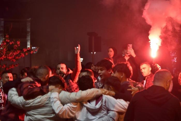 Trabzonsporun şampiyonluğu Türkiyenin dört bir yanında coşkuyla kutlandı
