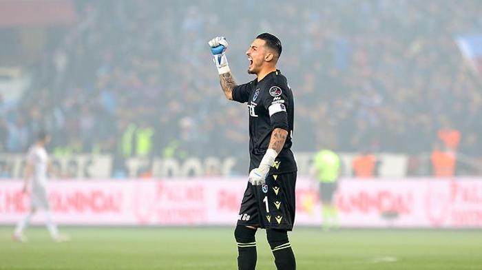 Trabzonspor-Antalyaspor maçını FANATİK yazarları değerlendirdi: Hak edilmiş şampiyonluk