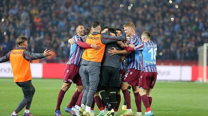 Trabzonspor-Antalyaspor maçını FANATİK yazarları değerlendirdi: Hak edilmiş şampiyonluk