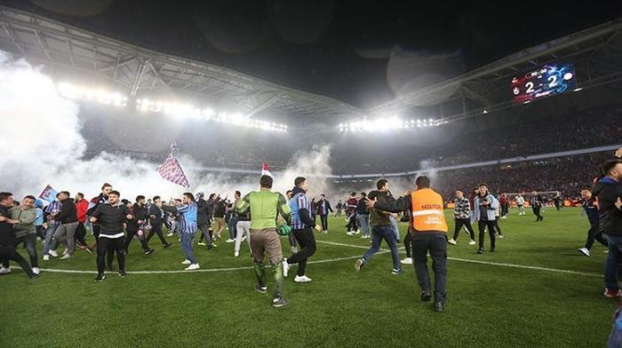 Trabzonspor-Antalyaspor maçını FANATİK yazarları değerlendirdi: Hak edilmiş şampiyonluk