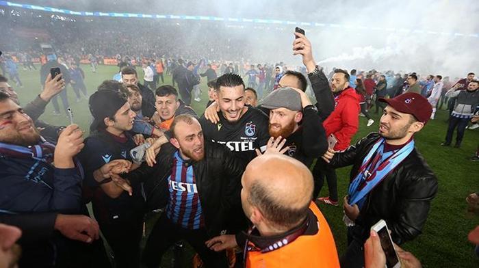 Trabzonspor-Antalyaspor maçını FANATİK yazarları değerlendirdi: Hak edilmiş şampiyonluk