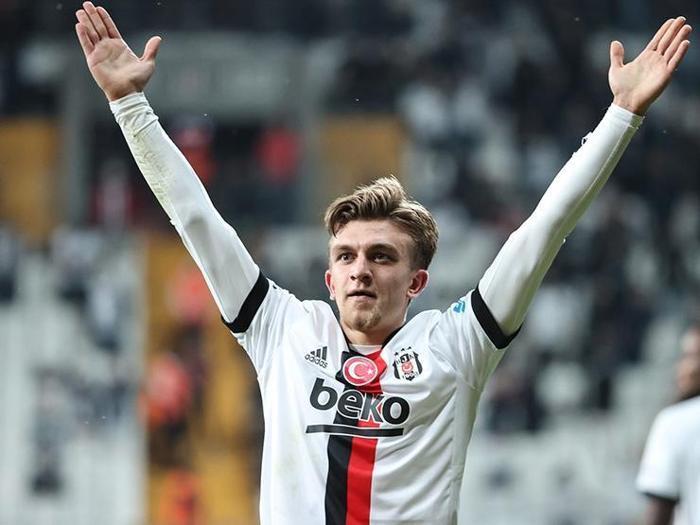 Valerien Ismael kararını verdi Savunmada değişiklik İşte Beşiktaşın Kayserispor maçına çıkması beklenen 11i