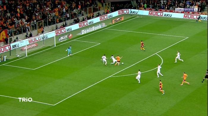 Galatasaray-Sivasspor maçının hakemi Kadir Sağlamı Deniz Çoban yorumladı: Penaltıyı verse doğru olurdu