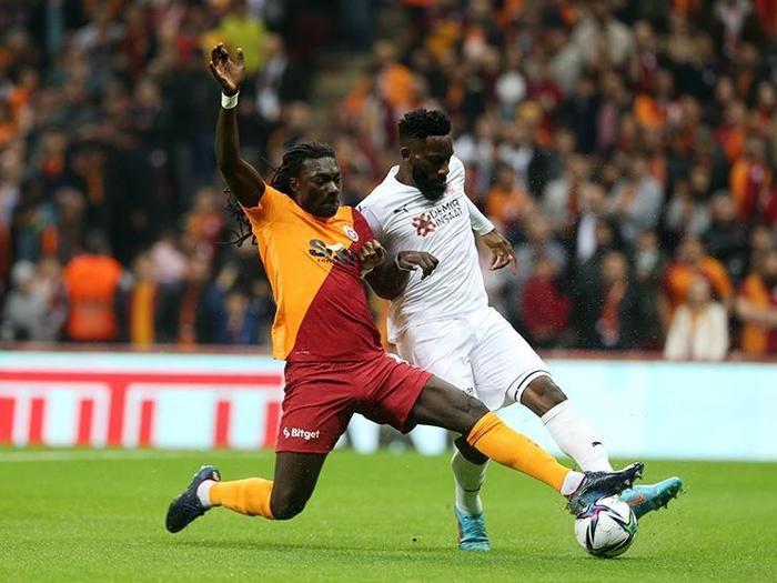 Galatasaray Sivasspor maçını Fanatik yazarları değerlendirdi