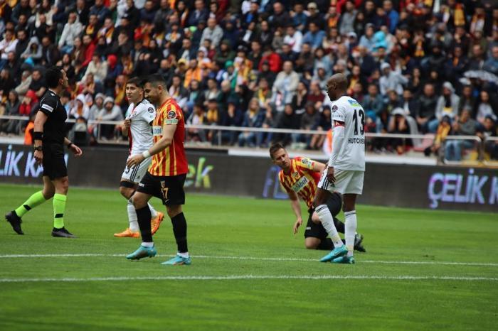 Kayserispor - Beşiktaş maçını Fanatik yazarları değerlendirdi