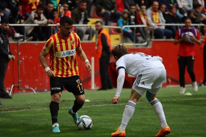 Kayserispor - Beşiktaş maçını Fanatik yazarları değerlendirdi