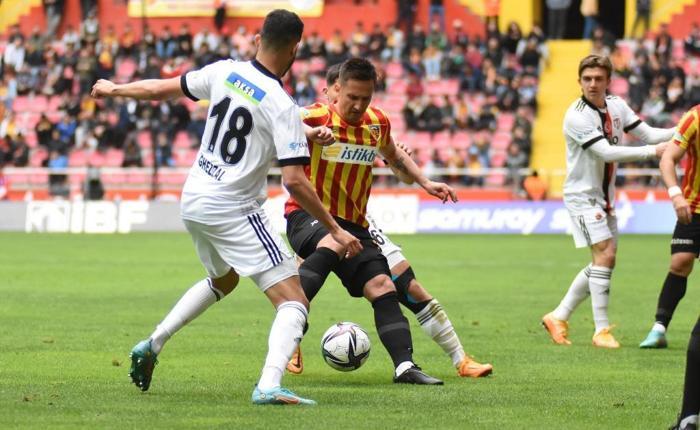 Kayserispor - Beşiktaş maçını Fanatik yazarları değerlendirdi