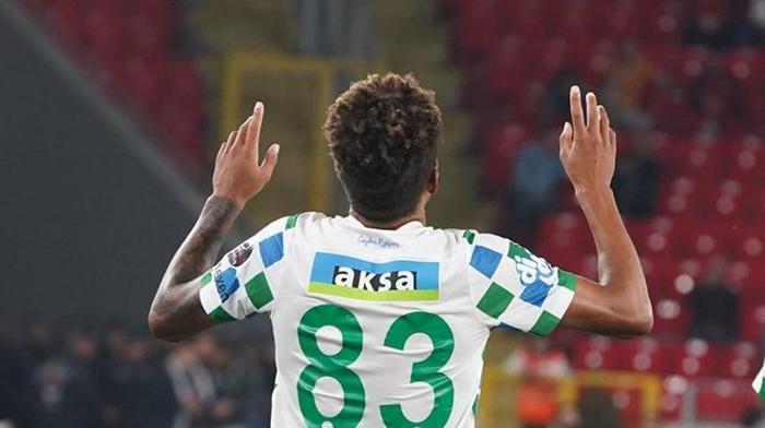 Gedson Fernandesin performansı Valerien Ismaeli hayran bıraktı